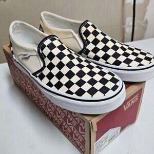 New - Women's Vans Checkered Ashers- read description and see pix.